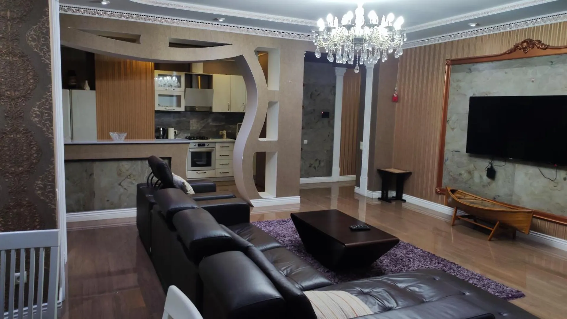 Cosy Apartment In The City Centre ティビリシ